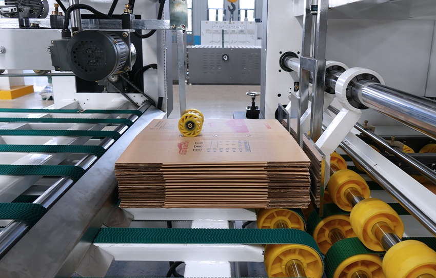 Automatic Stitching Gluing Machine - HUAYU