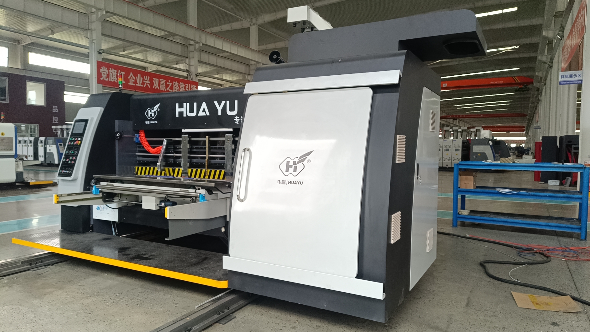 HUAYU-A Series fully computerized high speed printing slotting die cutting machine 6