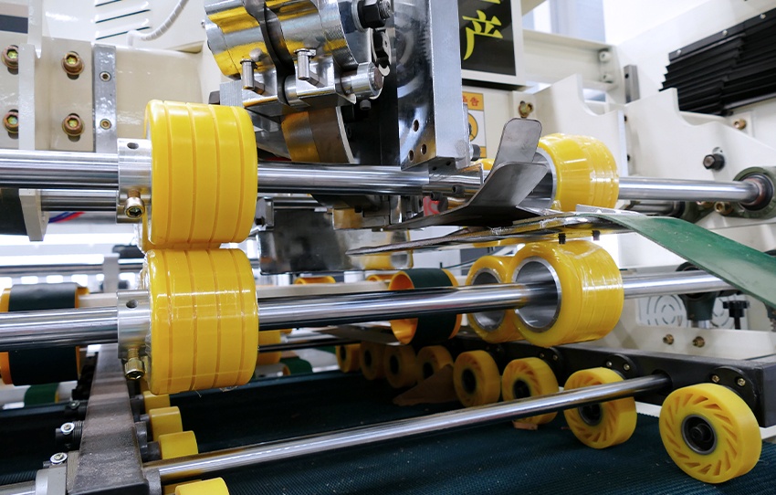 Automatic Stitching Gluing Machine - HUAYU